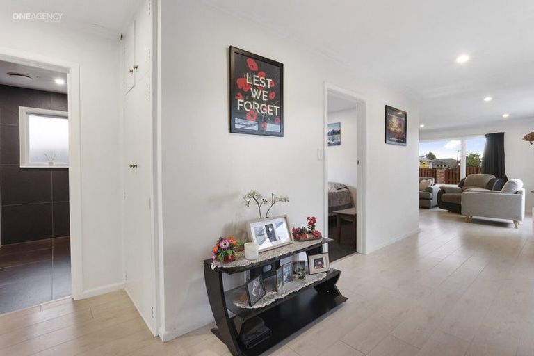 Photo of property in 262 Main North Road, Redwood, Christchurch, 8051
