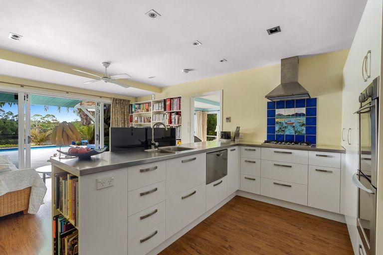 Photo of property in 212 Pukeatua Road, Maungatapere, Whangarei, 0179