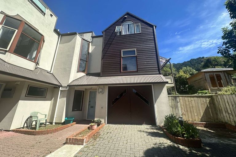 Photo of property in 218d Tinakori Road, Thorndon, Wellington, 6011