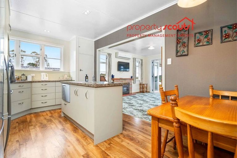 Photo of property in 43 Pah Road, Onerahi, Whangarei, 0110