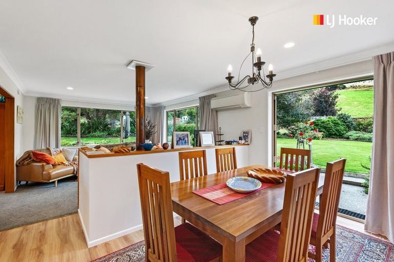 Photo of property in 16 Woodside Road, Woodside, Outram, 9073