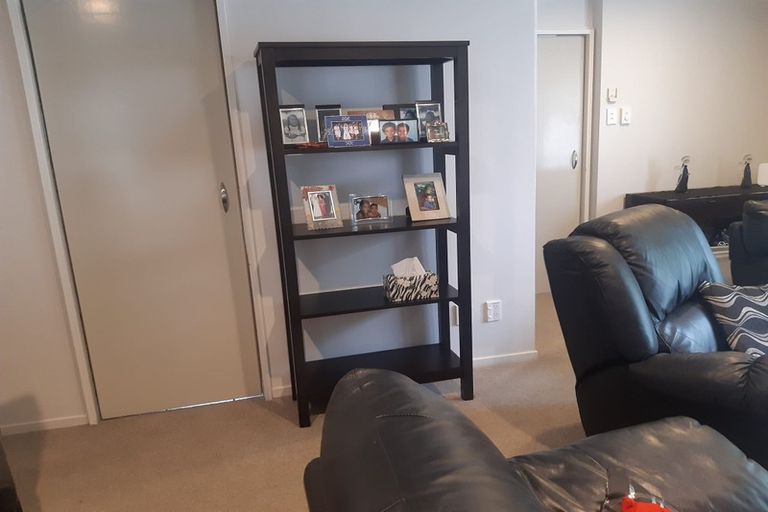 Photo of property in 116 Middleton Road, Churton Park, Wellington, 6037