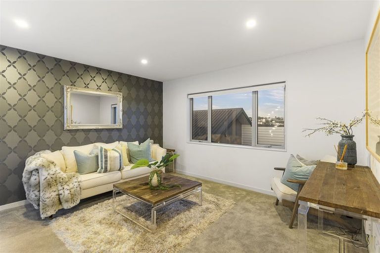 Photo of property in 32 Remuremu Street, Long Bay, Auckland, 0630