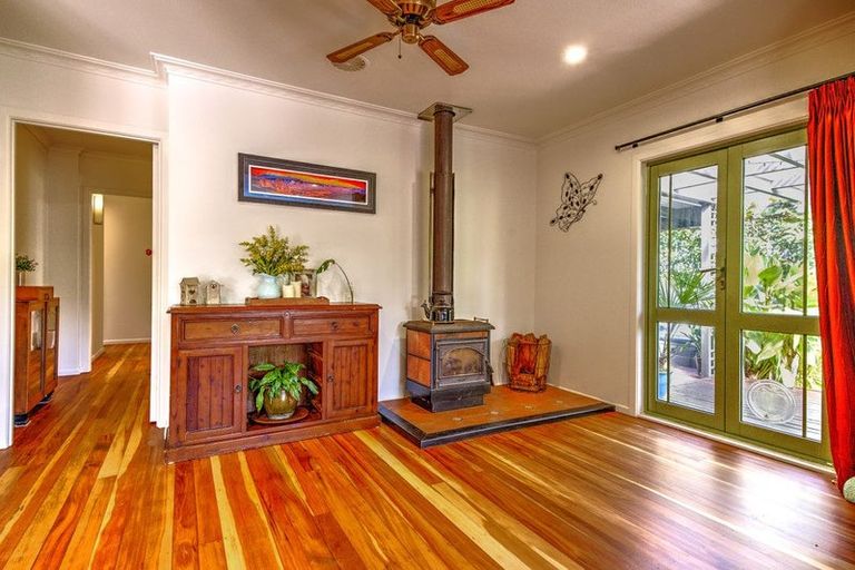 Photo of property in 33 Resthill Crescent, Glenview, Hamilton, 3206