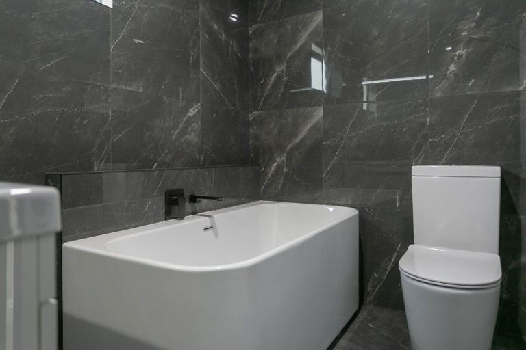 Photo of property in 1/11 Oregon Drive, Rainbow Point, Taupo, 3330