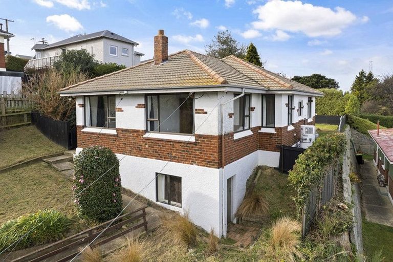 Photo of property in 1 Lancefield Street, Balaclava, Dunedin, 9011