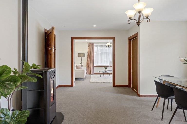 Photo of property in 126 Saint Martins Road, Saint Martins, Christchurch, 8022