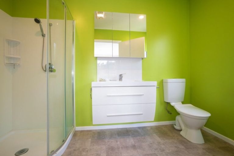 Photo of property in 37 Kent Street, Kingston, Athol, 9793