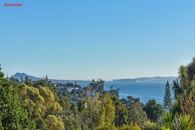 Photo of property in 2/112 Litten Road, Cockle Bay, Auckland, 2014