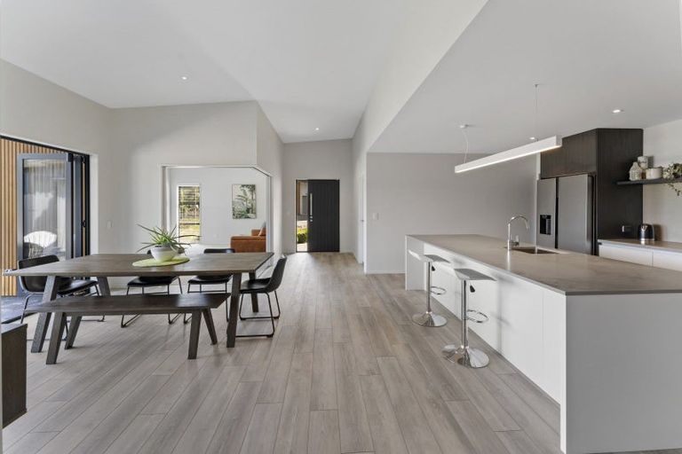 Photo of property in 2 Grampian Oaks Lane, Nelson South, Nelson, 7010