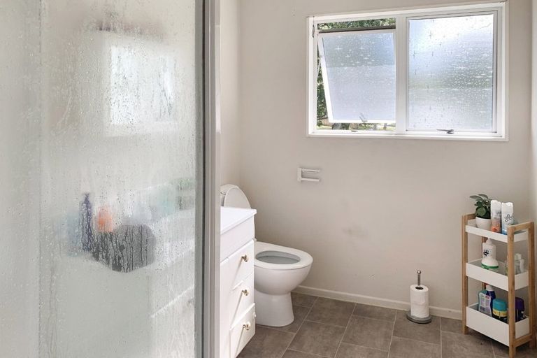 Photo of property in 86 Stillwater Place, Westbrook, Palmerston North, 4412