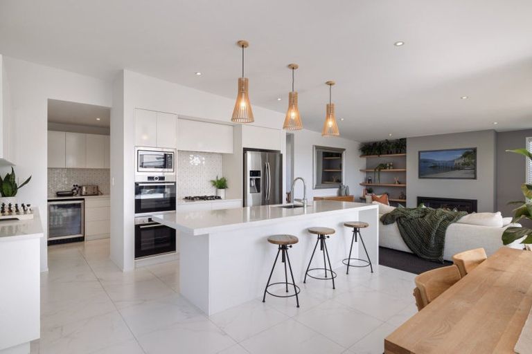 Photo of property in 4 Otira Close, Papamoa Beach, Papamoa, 3118