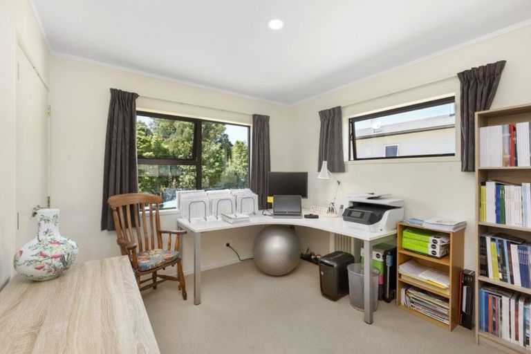 Photo of property in 5b Waikowhai Place, Raglan, 3225