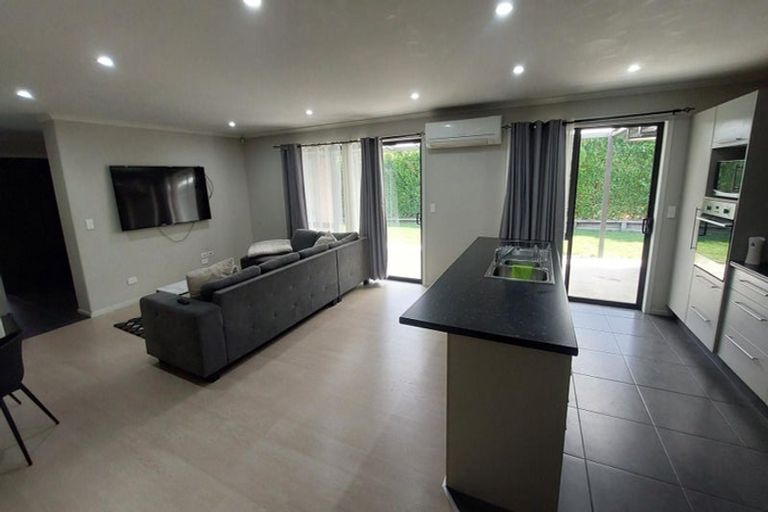 Photo of property in 19 Mcdermott Place, Halswell, Christchurch, 8025