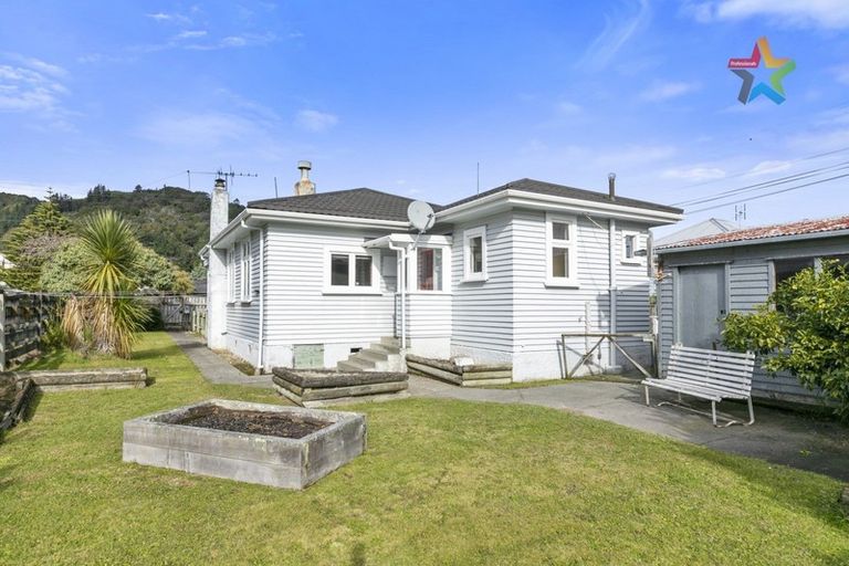Photo of property in 78 Seddon Street, Wallaceville, Upper Hutt, 5018