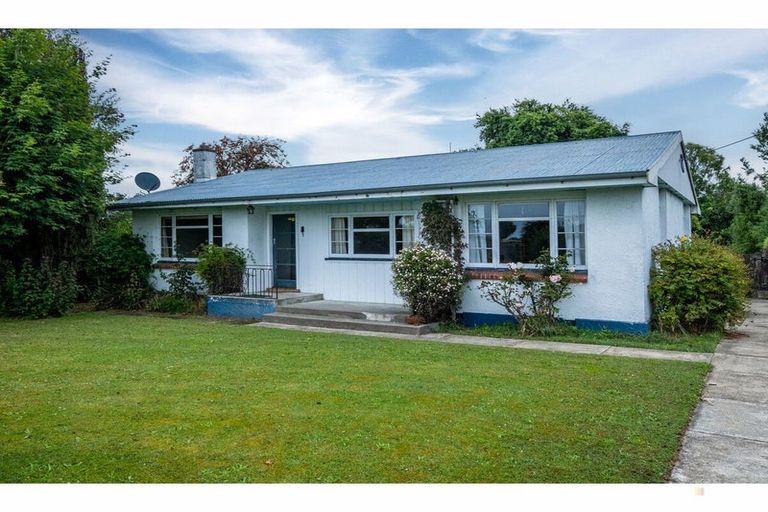 Photo of property in 5 Regent Street, Waimate, 7924