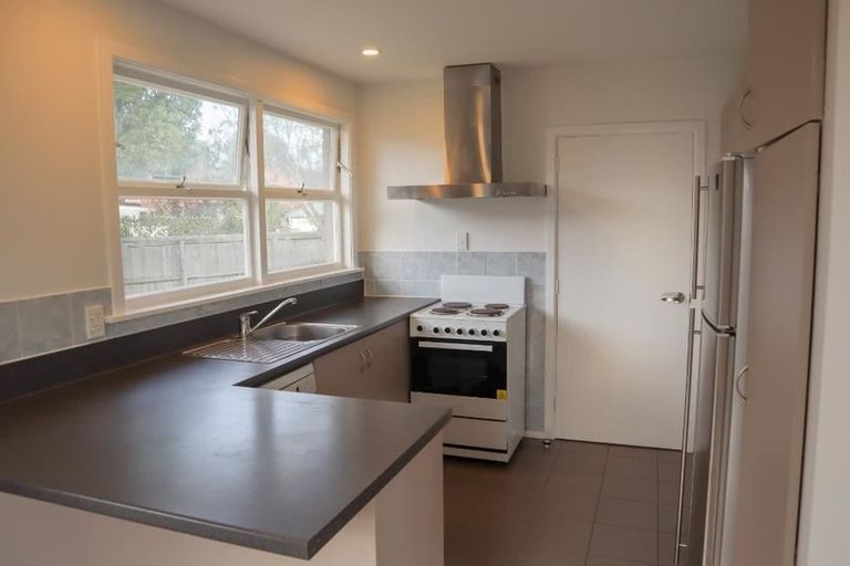 Photo of property in 66 Staveley Street, Avonhead, Christchurch, 8042