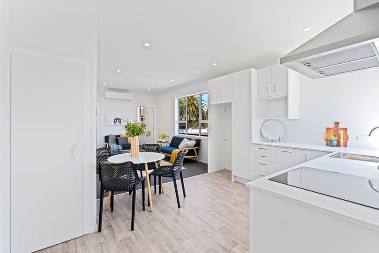 Photo of property in 60 Melbourne Street, South Dunedin, Dunedin, 9012