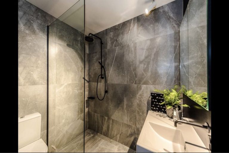 Photo of property in 3a Lake Domain Drive, Frankton, Hamilton, 3204