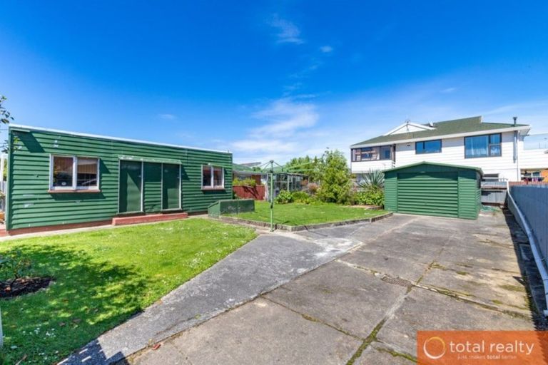 Photo of property in 24 Grove Street, Saint Kilda, Dunedin, 9012