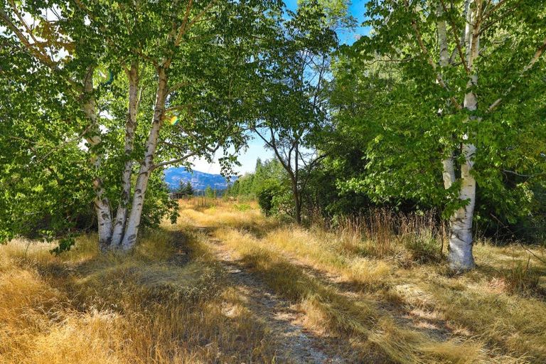 Photo of property in 8 Cemetery Road, Lake Hawea, Wanaka, 9382