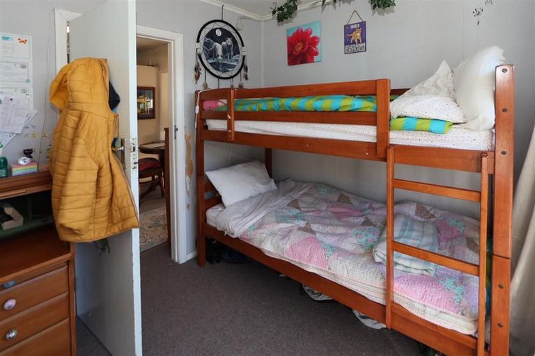 Photo of property in 14 Charles Road, Hannahs Bay, Rotorua, 3010