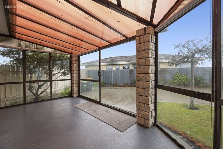 Photo of property in 9 Cornet Lane, Aranui, Christchurch, 8061