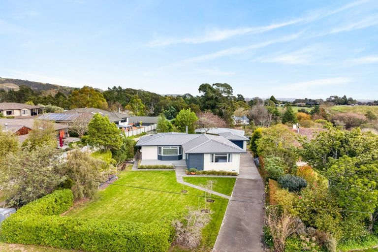 Photo of property in 28 Selwyn Road, Havelock North, 4130