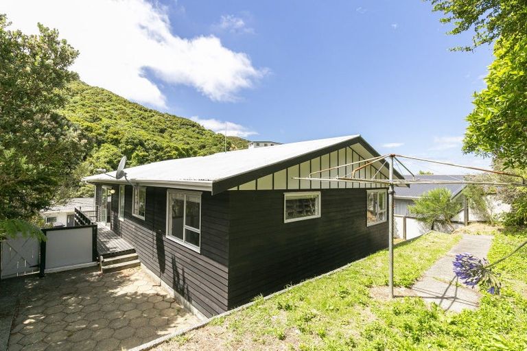 Photo of property in 137 Awarua Street, Ngaio, Wellington, 6035