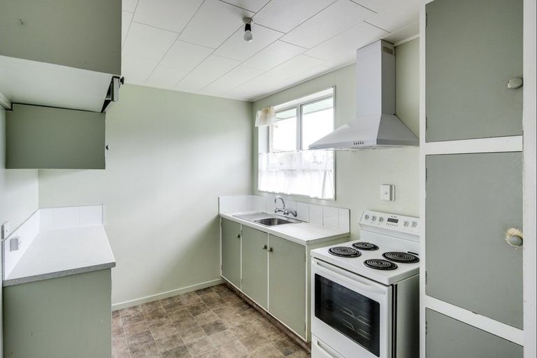 Photo of property in 11 Kirkcaldy Place, Flaxmere, Hastings, 4120