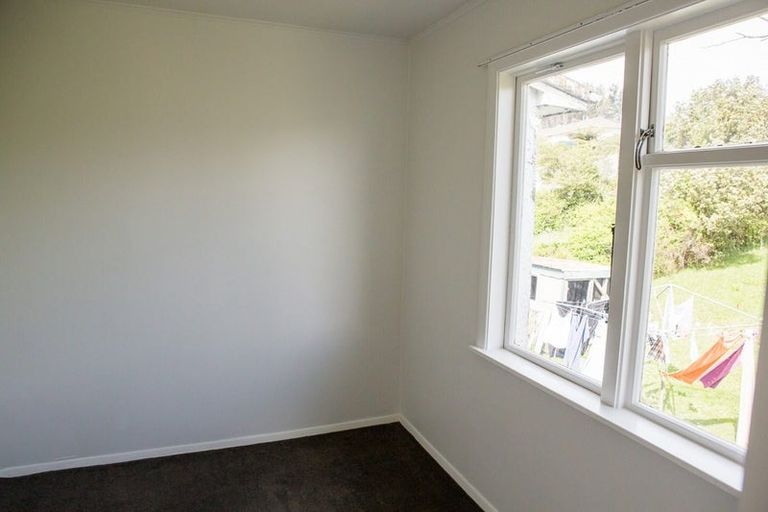 Photo of property in 50-56 Leicester Street, Cannons Creek, Porirua, 5024