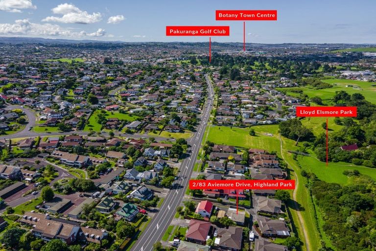 Photo of property in 2/83 Aviemore Drive, Highland Park, Auckland, 2010