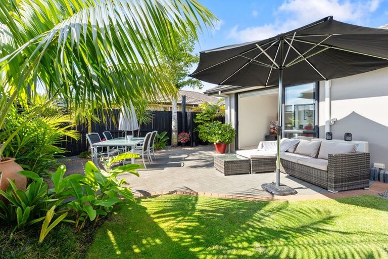 Photo of property in 19 Beachmere Place, Papamoa Beach, Papamoa, 3118