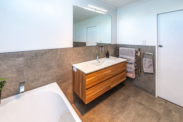 Photo of property in 29 Sussex Road, Springvale, Whanganui, 4501