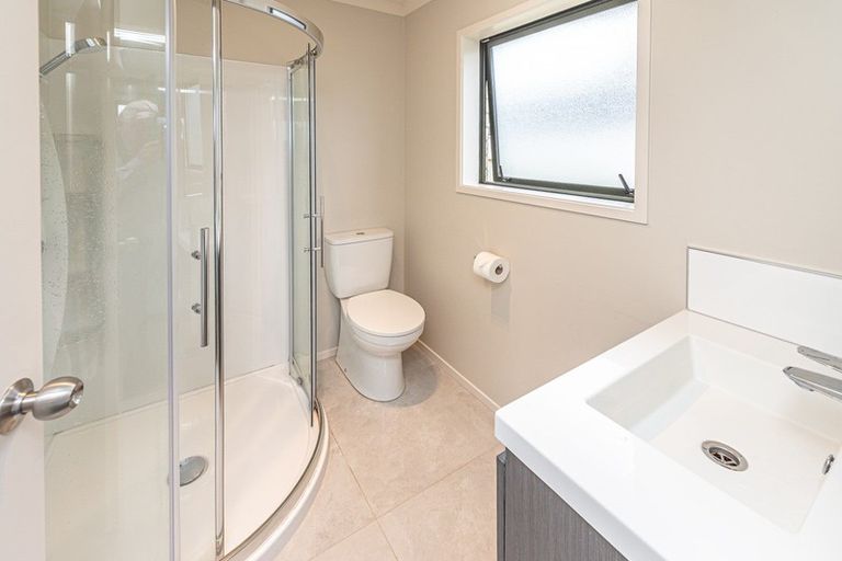 Photo of property in 33 Magnolia Crescent, Tawhero, Whanganui, 4501