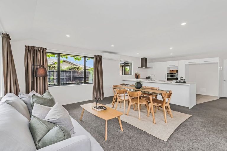 Photo of property in 25 Whincops Road, Halswell, Christchurch, 8025