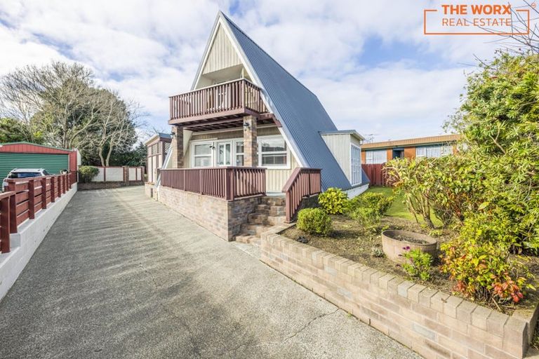 Photo of property in 6 Ashdown Place, Pahurehure, Papakura, 2113