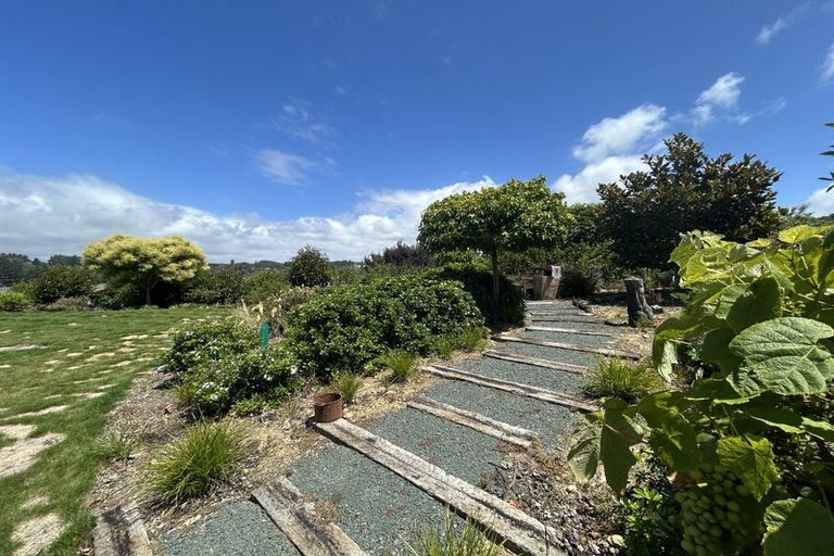 Photo of property in 74 Bronte Road East, Bronte, Upper Moutere, 7173