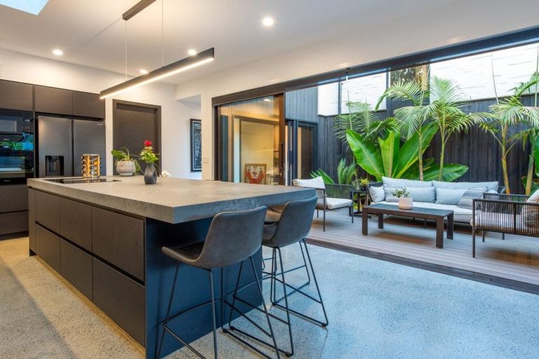 Photo of property in 285a Beach Road, Campbells Bay, Auckland, 0630