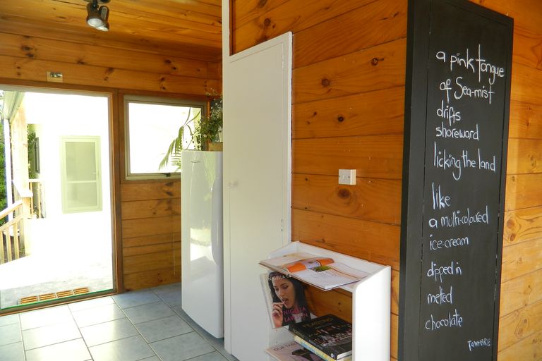 Photo of property in 10 Mission Road, Kerikeri, 0230