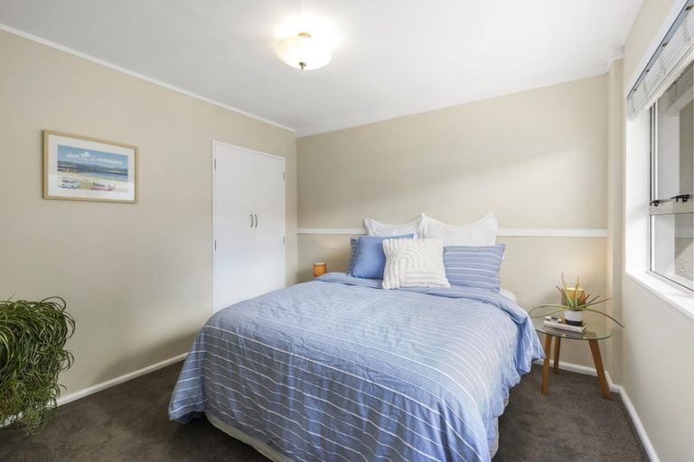 Photo of property in 118 Owhiro Bay Parade, Owhiro Bay, Wellington, 6023