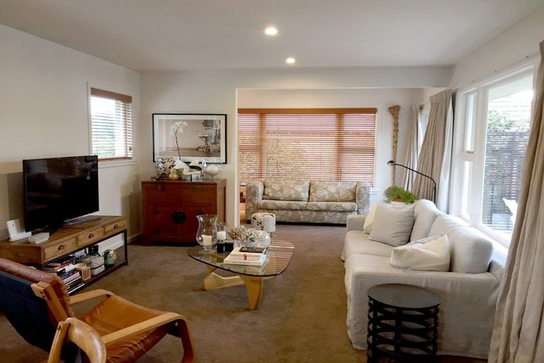 Photo of property in 26 Remuera Avenue, Cashmere, Christchurch, 8022