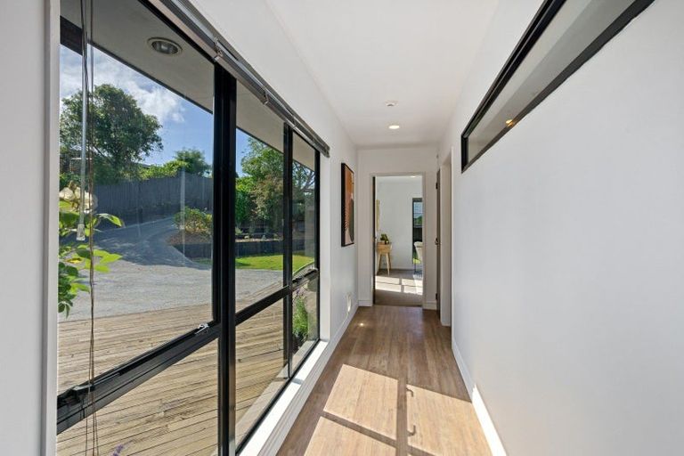 Photo of property in 18 Makora Road, Otaihanga, Paraparaumu, 5036