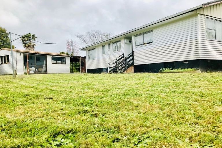 Photo of property in 35 Beeston Crescent, Manurewa, Auckland, 2102