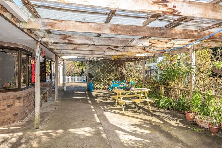 Photo of property in 14 Budge Street, Fordell, Whanganui, 4572