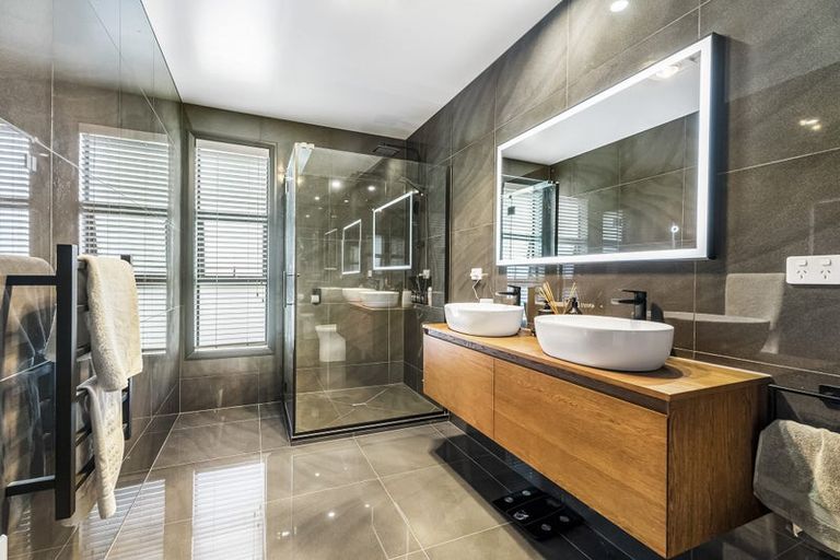 Photo of property in 41 Couldrey Crescent, Red Beach, 0932