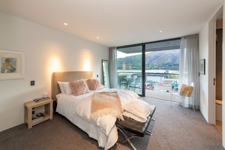 Photo of property in 10 Bay Rise, Wanaka, 9305
