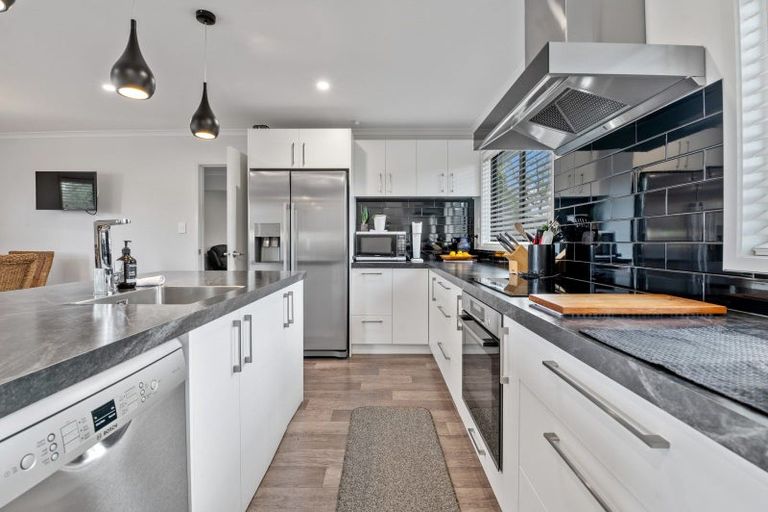 Photo of property in 116 Clayton Road, Mangakakahi, Rotorua, 3015