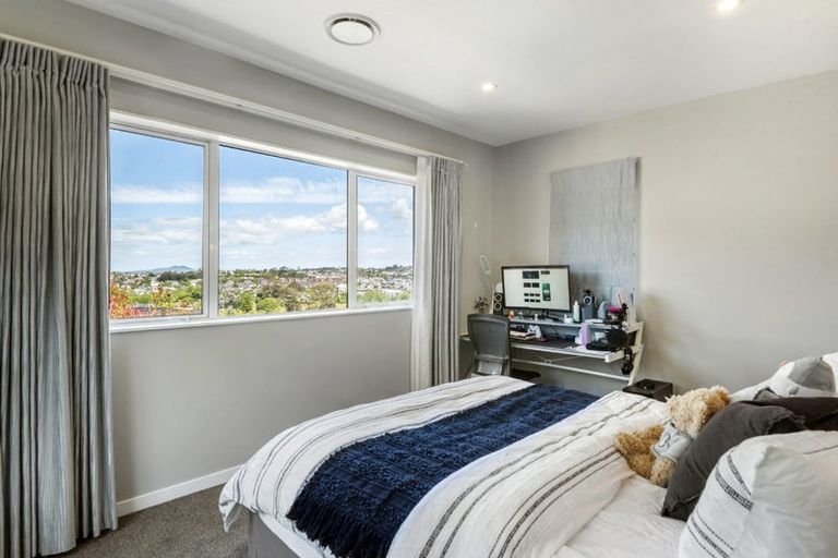 Photo of property in 87b Fairview Avenue, Fairview Heights, Auckland, 0632