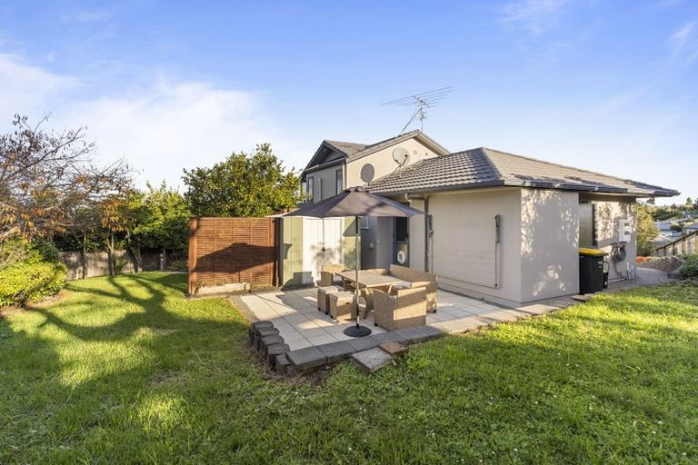 Photo of property in 37 Bannings Way, Hobsonville, Auckland, 0618